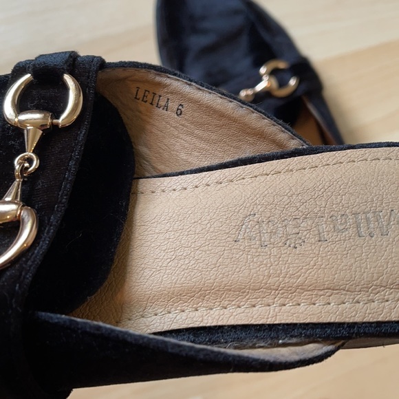 Women’s Velvet Black Slip On Mules - Picture 2 of 6